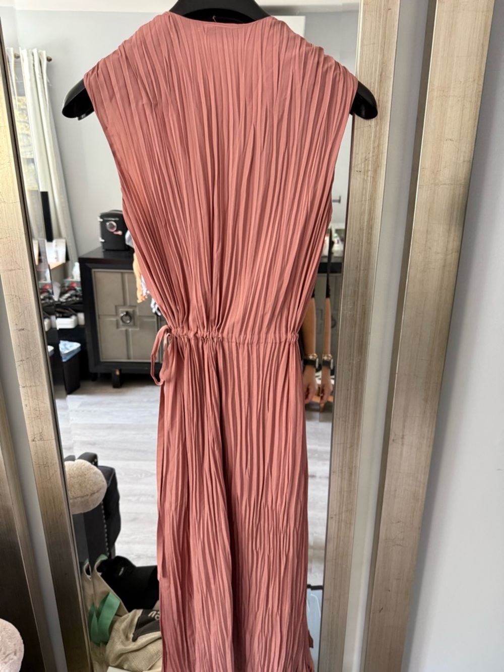 Vince Dusty Rose Pleated Sleeveless Mid Dress - size S - Picture 3 of 4